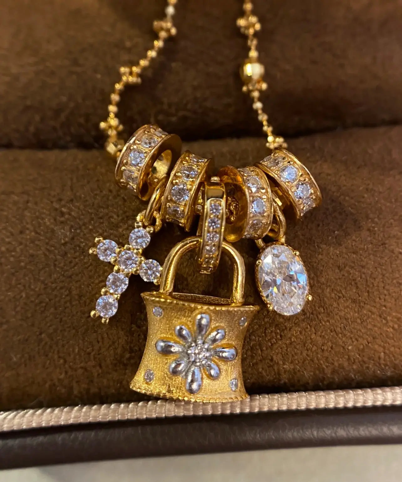 The One1| Vintage Gold Lock&Cross Detachable Necklace for woman