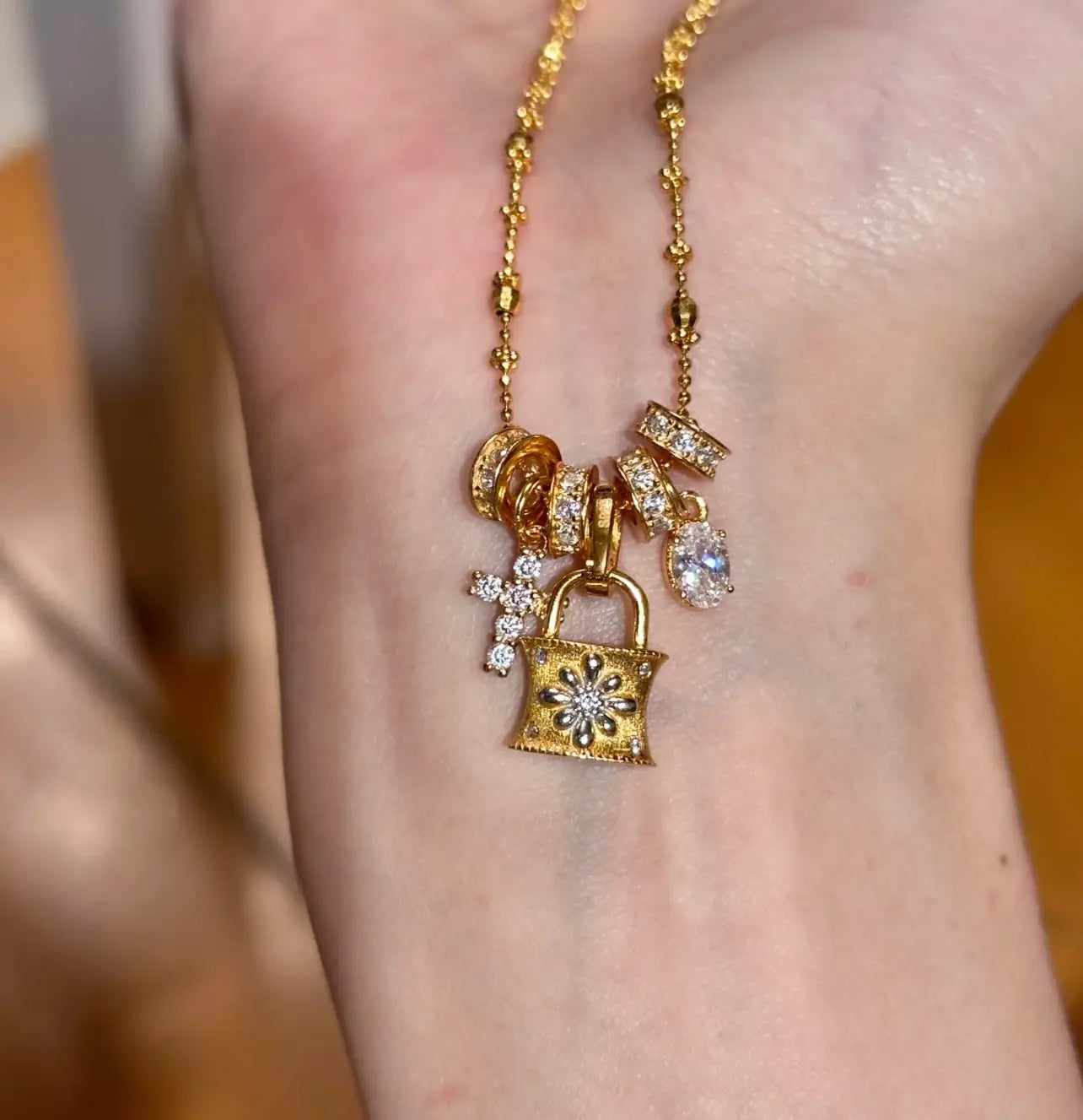 The One1| Vintage Gold Lock&Cross Detachable Necklace for woman