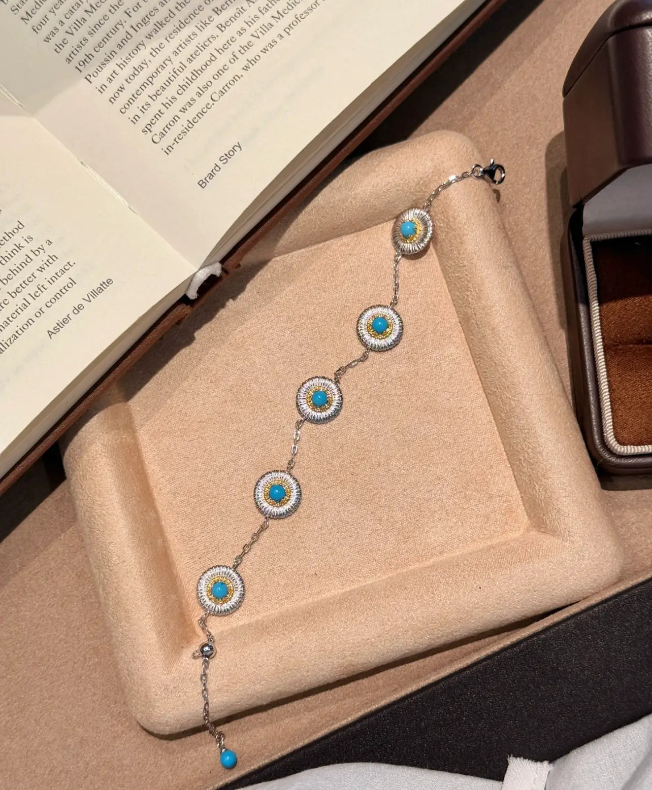 The One1| The One1| Daisy & Turquoise Vintage Bracelet for woman, boho-style