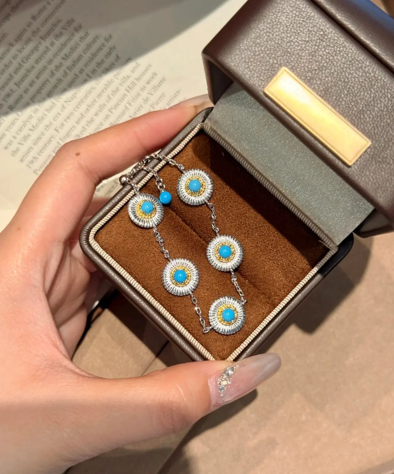 The One1| The One1| Daisy & Turquoise Vintage Bracelet for woman, boho-style