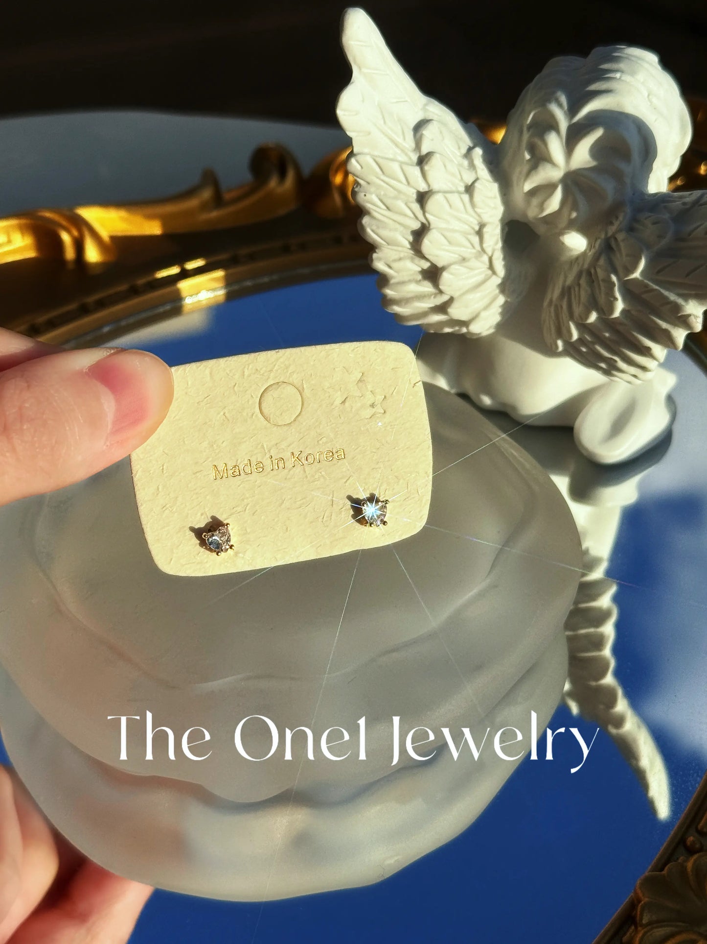 The One1| Sparkling Heart Stud Earrings