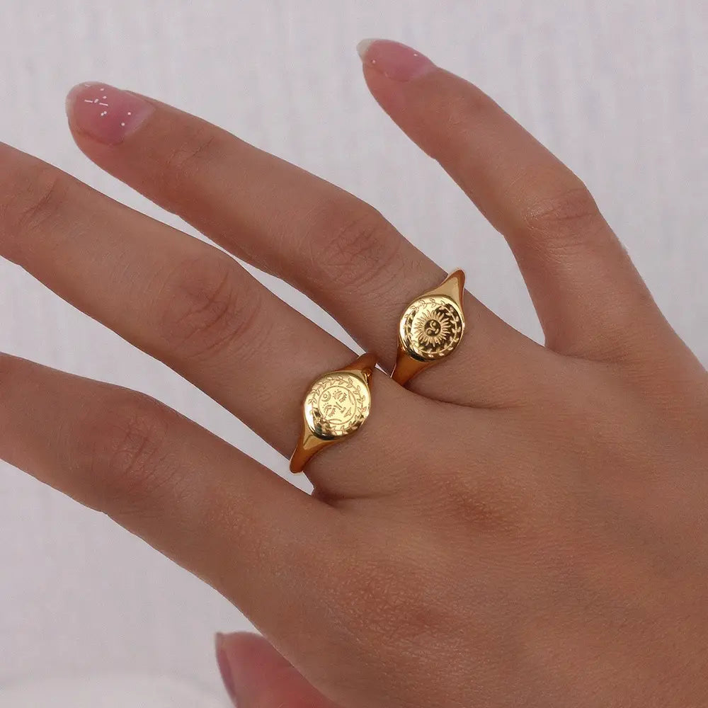 The One1| Waterproof Sun Face Ring with Gold-tone