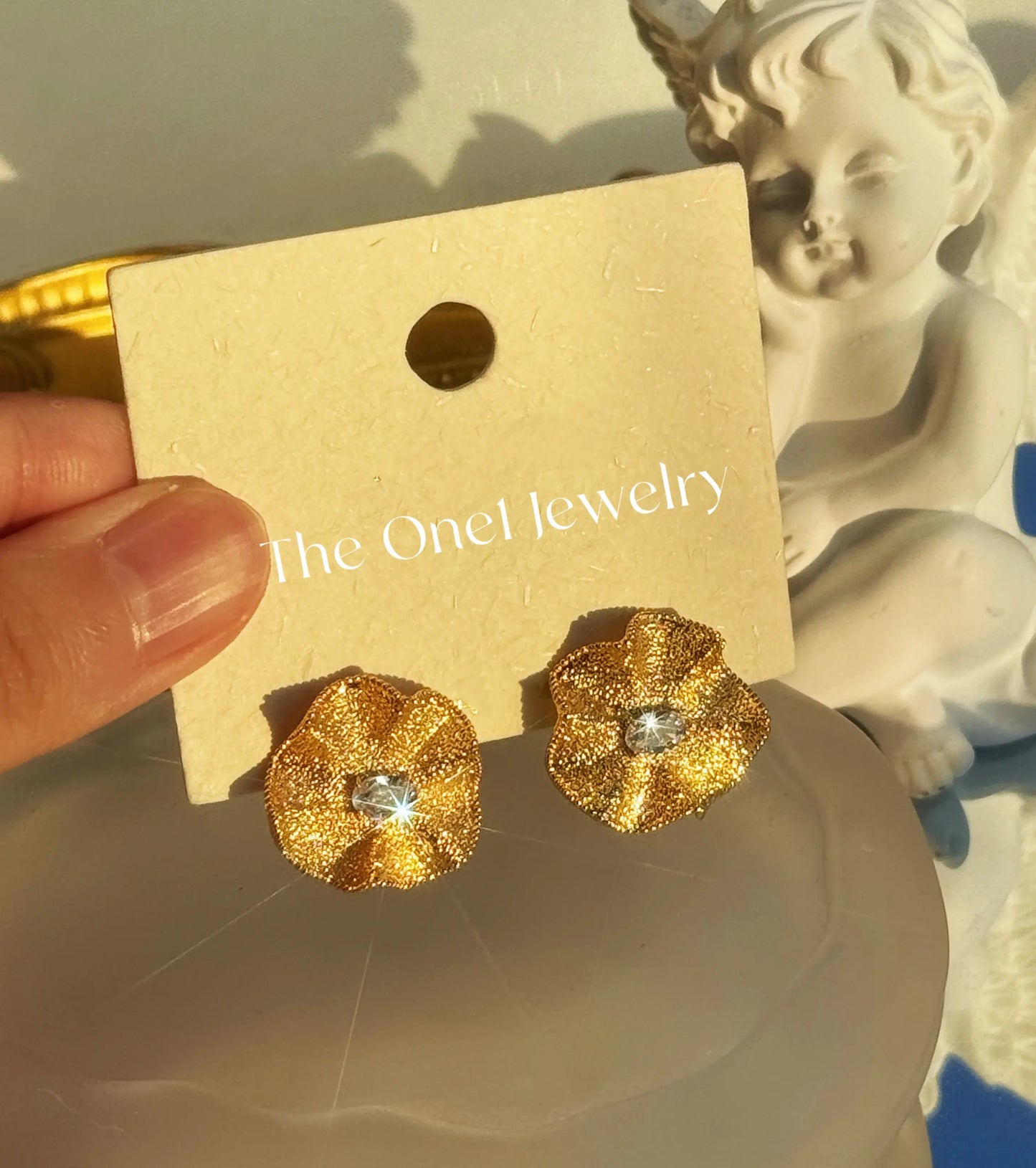 The One1- Golden Bloom earrings