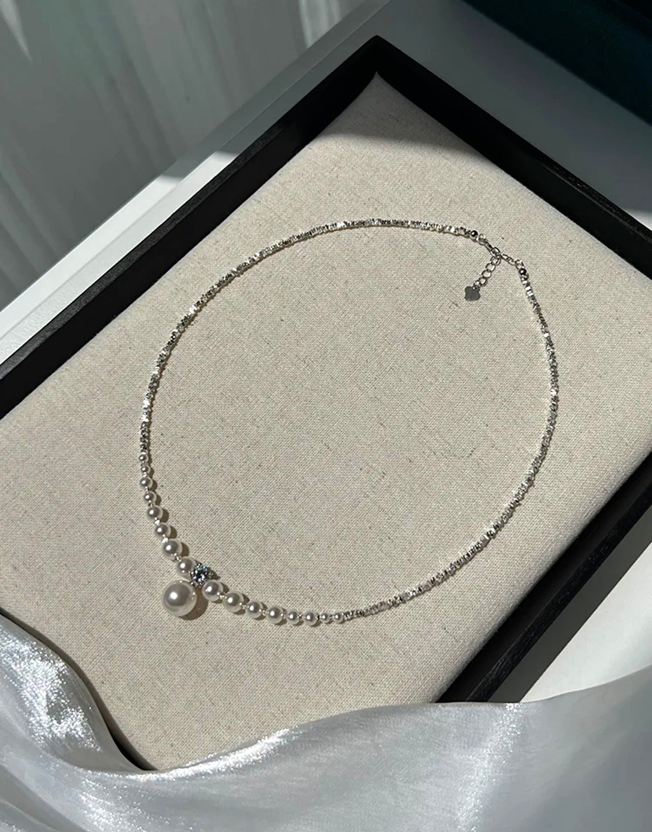 S925 Silver Crushed Silver Gradient Pearl Collar Necklace for woman| White/Grey