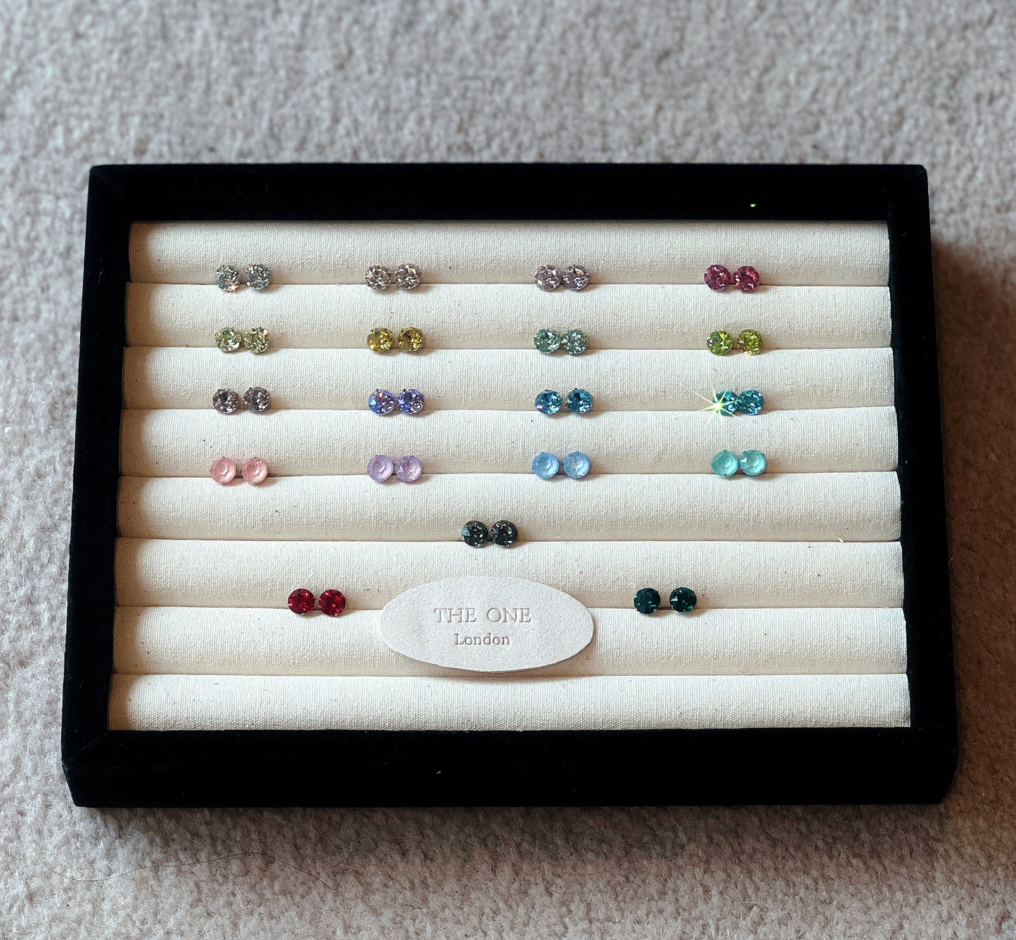 Summer Diamond Studs for woman| Allergy safe/Effortless/18 colorways