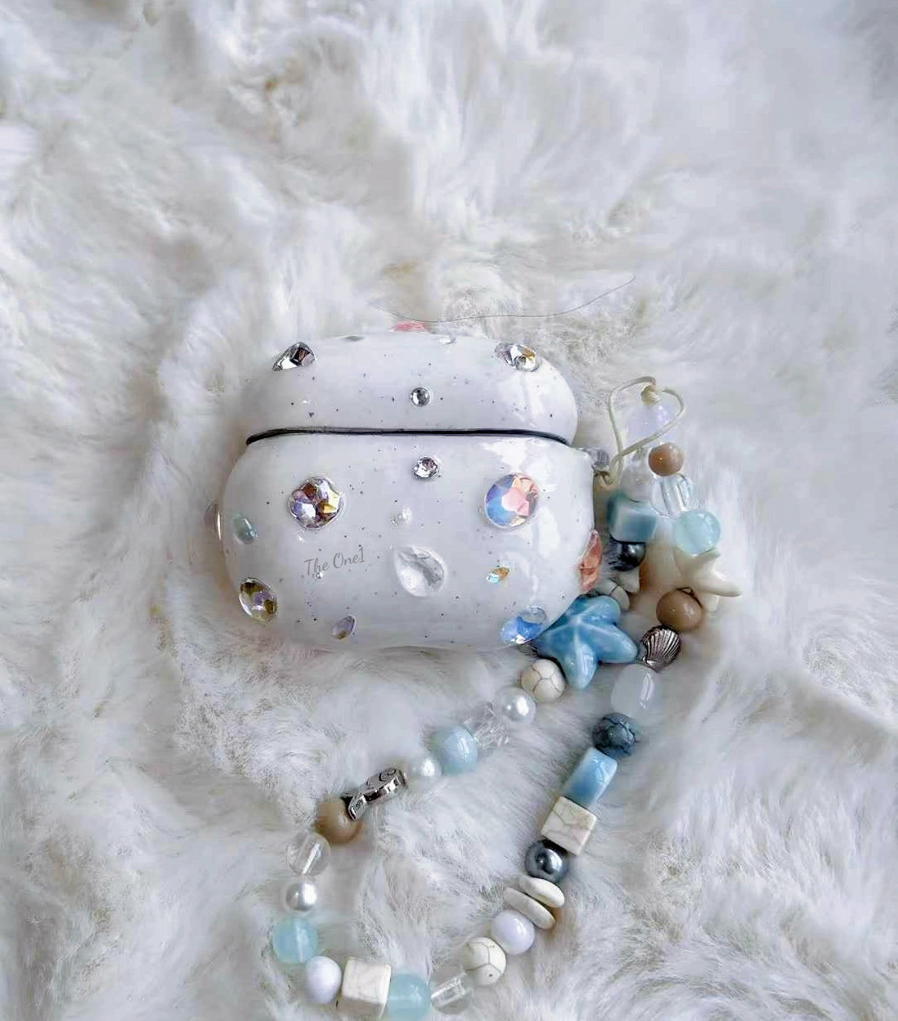 The One1| Handmade Diamond AirPods Case| All Models Supported| Model Required