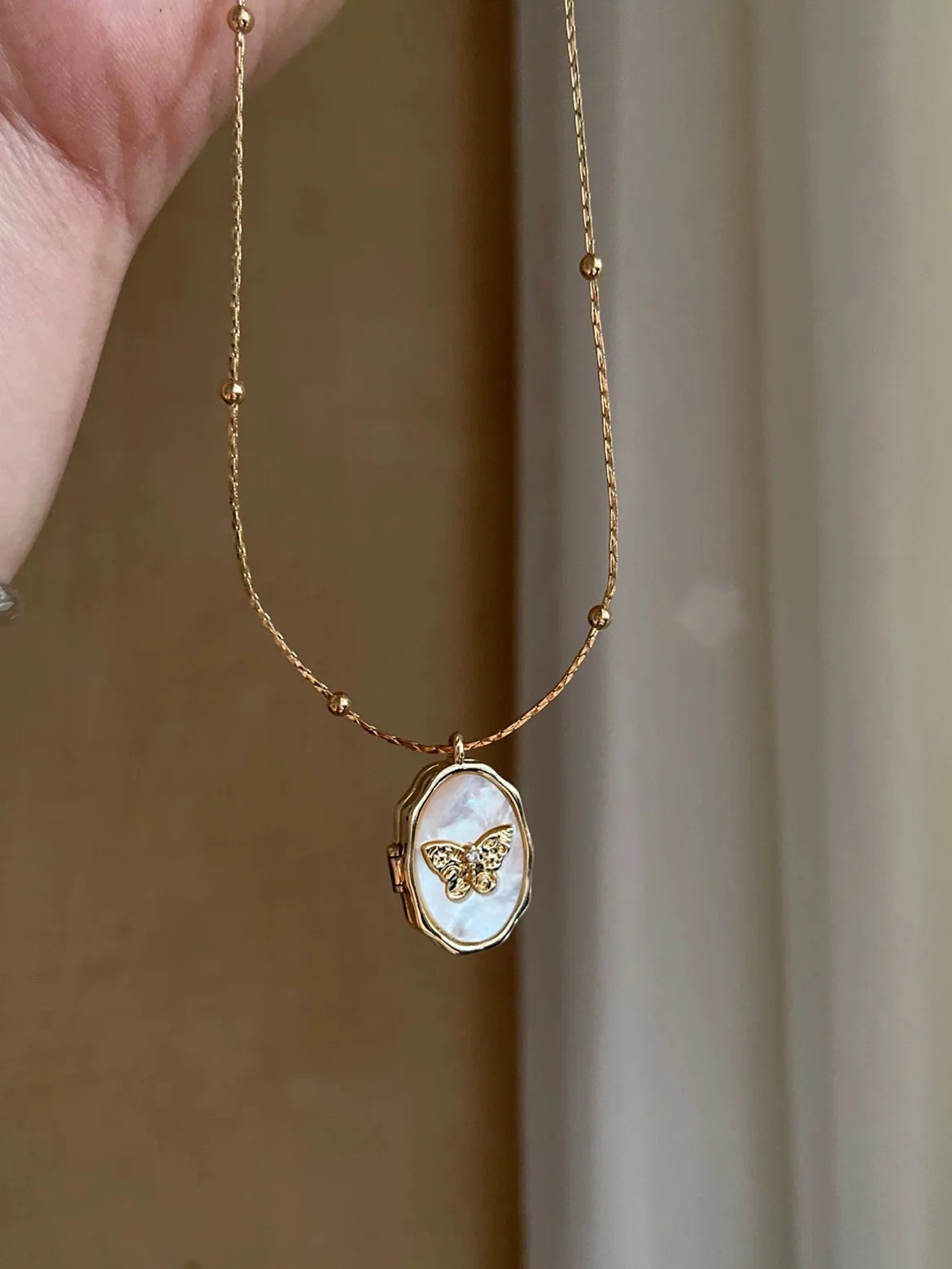 The One1|Butterfly Photo Album Necklace for woman