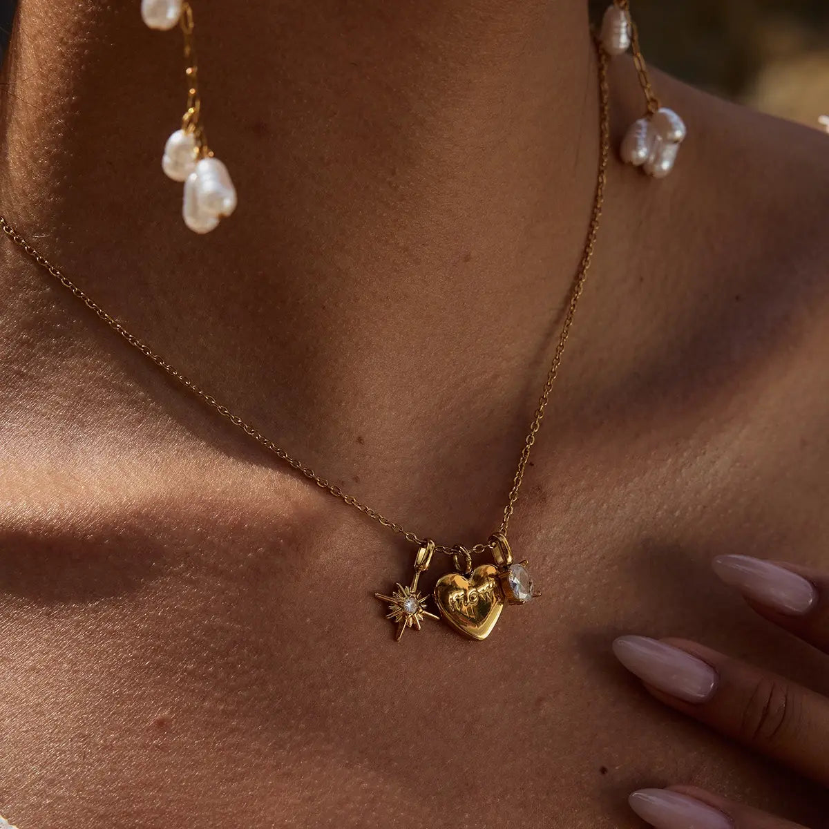 The One1| Waterproof heart necklace for woman, perfect for summer holiday