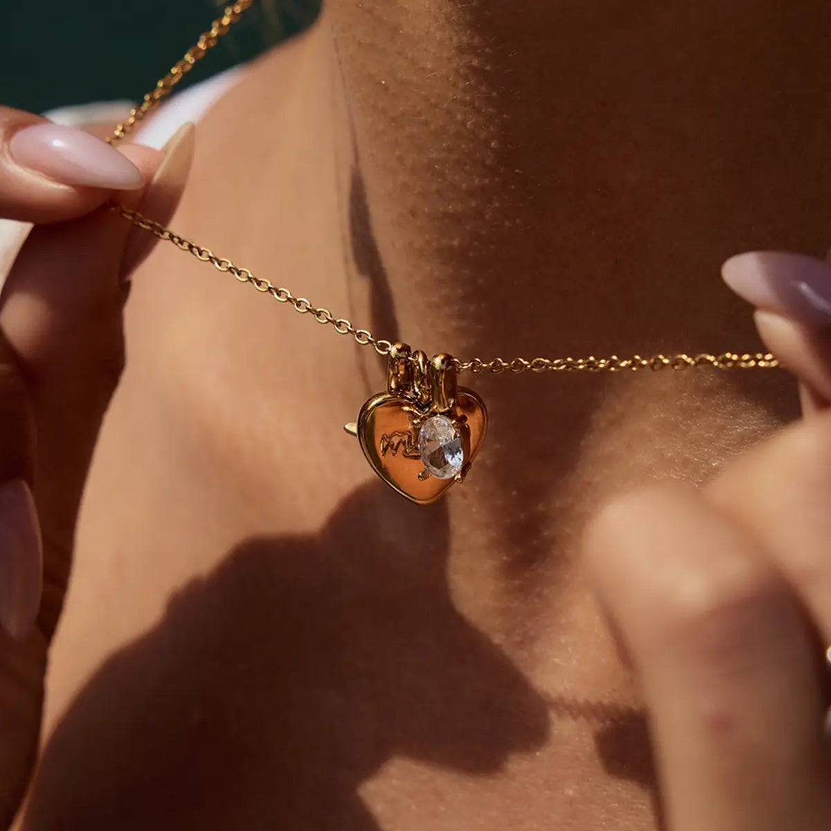 The One1| Waterproof heart necklace for woman, perfect for summer holiday