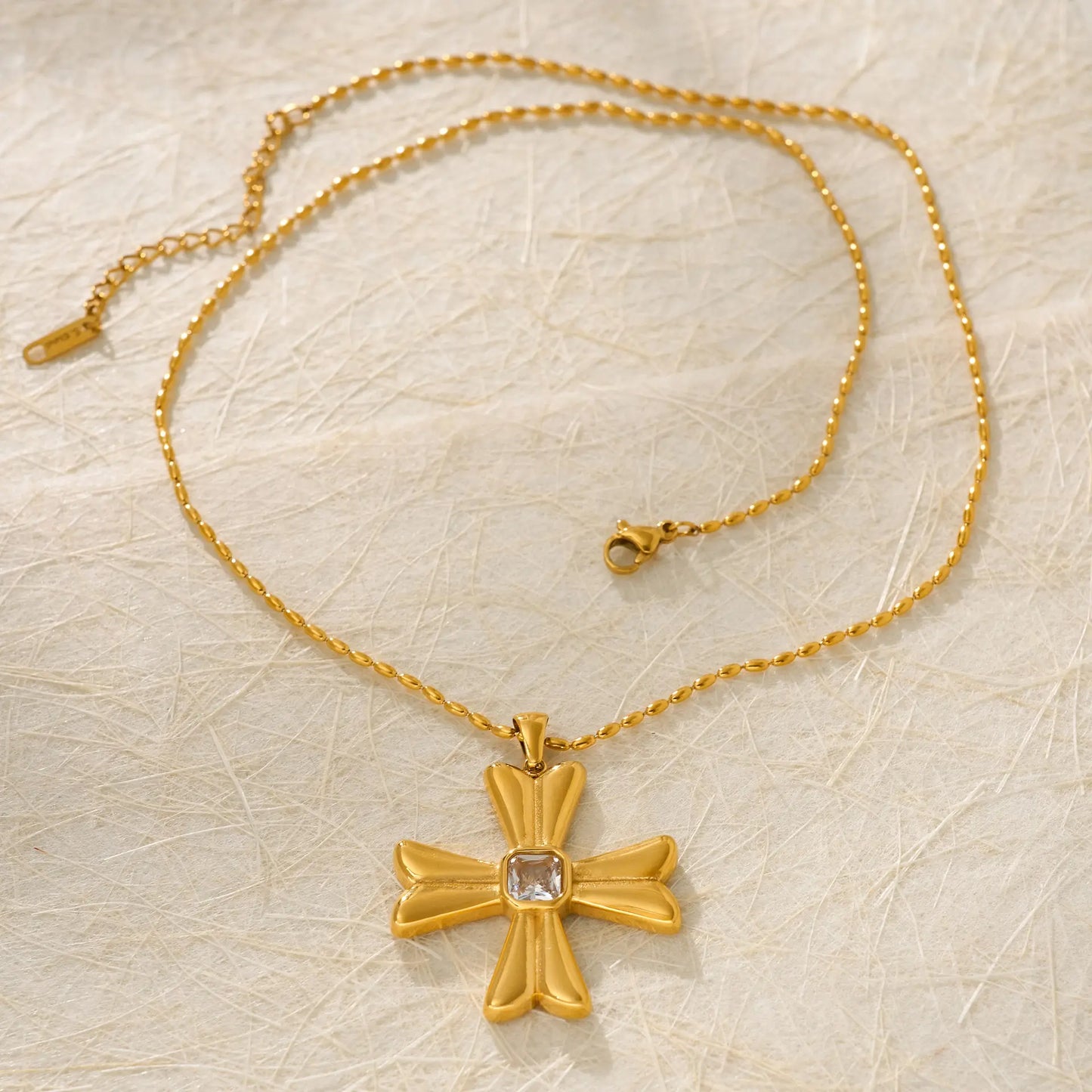 The One1| Cross necklace with diamond for woman, 18k Gold Plated