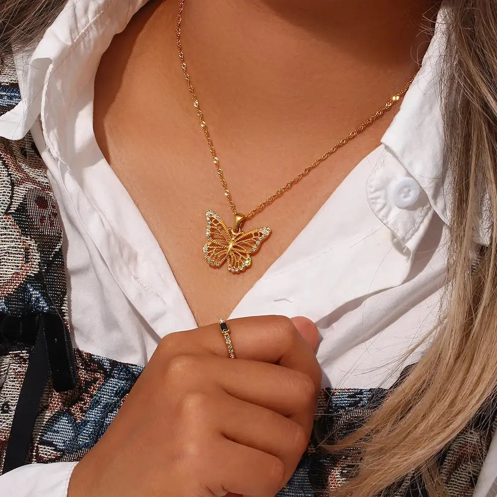 The One1| Angel squared, Cupid and Butterfly necklace for woman