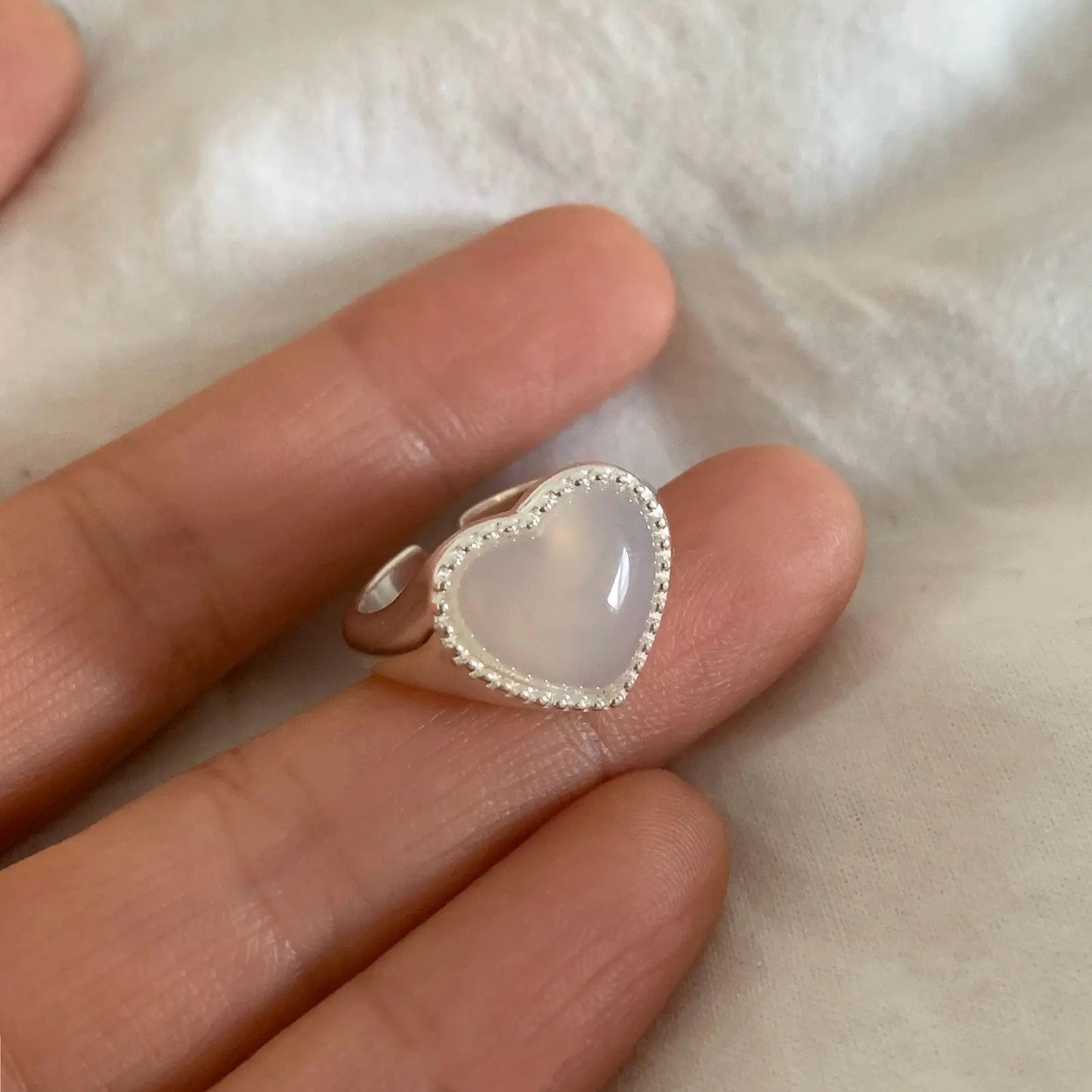 The One1| Minimal Silver Heart Agate Open Ring