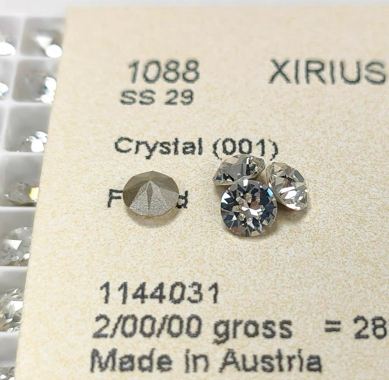 Summer Diamond Studs for woman| Allergy safe/Effortless/18 colorways