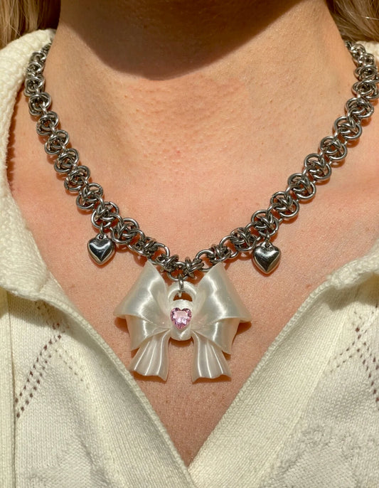 The One1| 3D Printed Silk White Bow Chainmail Necklace