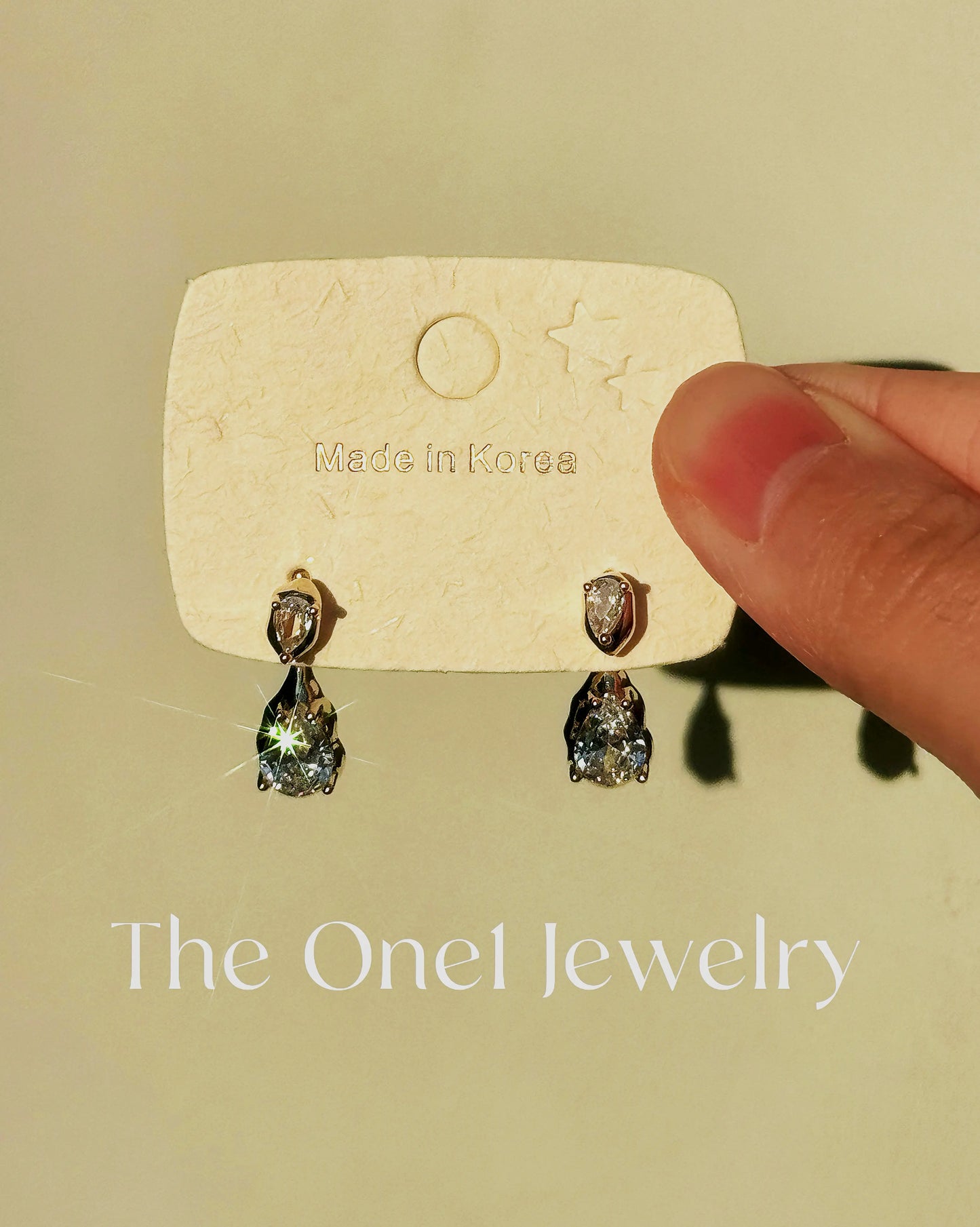The One1| Elegant Teardrop Earrings