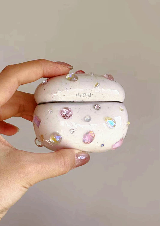 The One1| Handmade Diamond AirPods Case| All Models Supported| Model Required